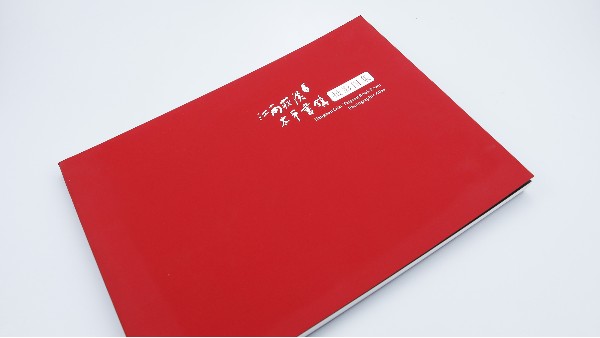 畫冊印刷，企業(yè)展示品牌介紹產品的必備工具-古得堡印刷